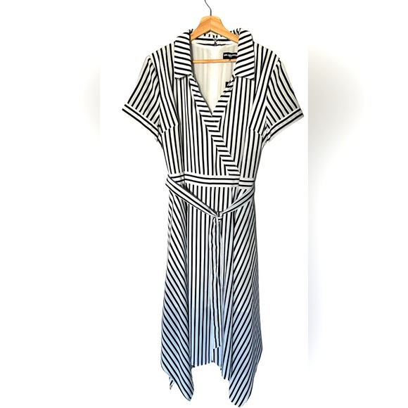 Karl Lagerfeld women striped Dress Size 16 NWT - Picture 1 of 6